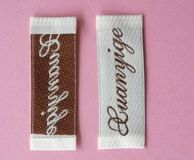 Woven label