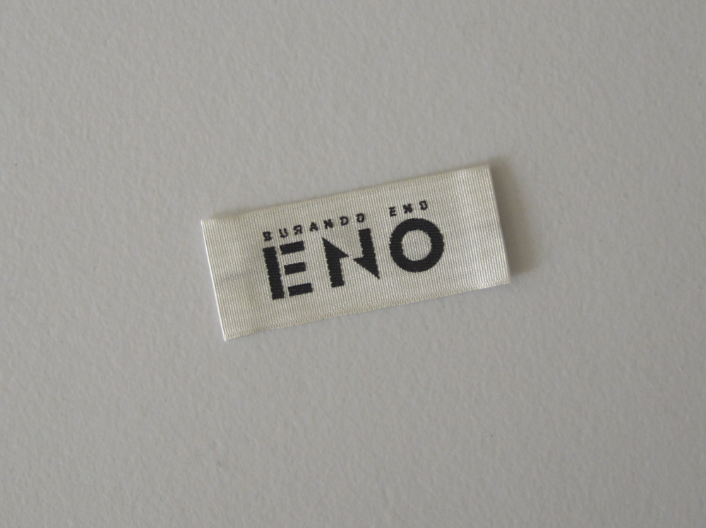 Woven label